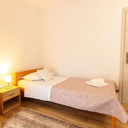 Appartamento Comfortable 3 Bedroom Nancy *