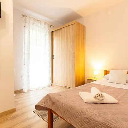 Appartamento Comfortable 3 Bedroom Nancy *