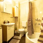 Apartment Comfortable 3 Bedroom Nancy